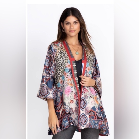 Johnny Was Betsy Emilia Reversible Kimono 100% silk Women's Tops in size large - Picture 2 of 14